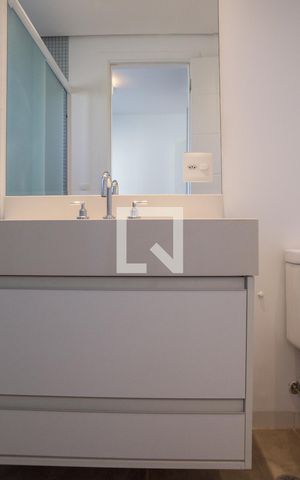 Apartamento à venda com 132m², 3 quartos e 3 vagas Apartamento à venda com 132m², 3 quartos e 3 vagasBanheiro da Suíte 3