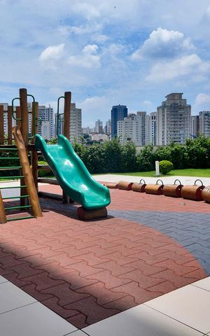 Apartamento à venda com 132m², 3 quartos e 3 vagasÁrea Comum - Playground