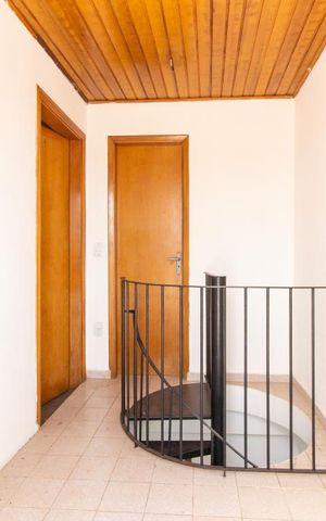 Apartamento à venda com 90m², 1 quarto e 1 vaga Apartamento à venda com 90m², 1 quarto e 1 vagaHall Superior