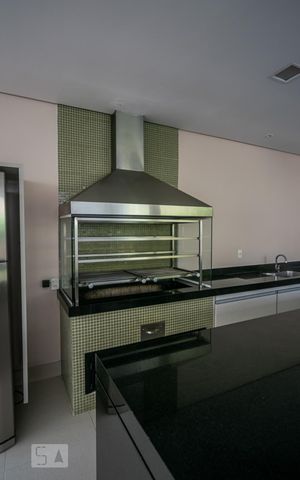 Apartamento à venda com 212m², 4 quartos e 3 vagas Apartamento à venda com 212m², 4 quartos e 3 vagasÁrea comum - Salão Gourmet