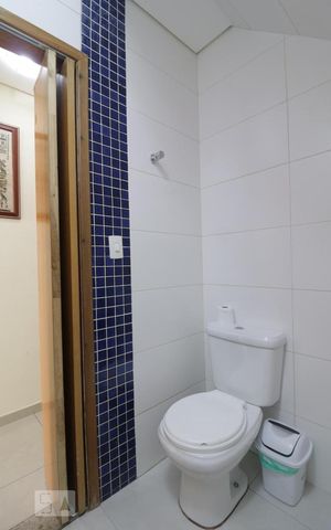 Casa à venda com 145m², 3 quartos e 5 vagas Casa à venda com 145m², 3 quartos e 5 vagasLavabo