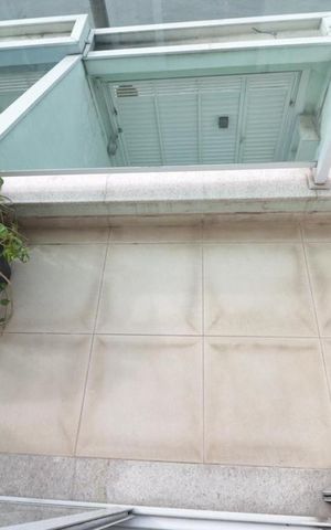 Casa à venda com 145m², 3 quartos e 5 vagas Casa à venda com 145m², 3 quartos e 5 vagasSacada da suite