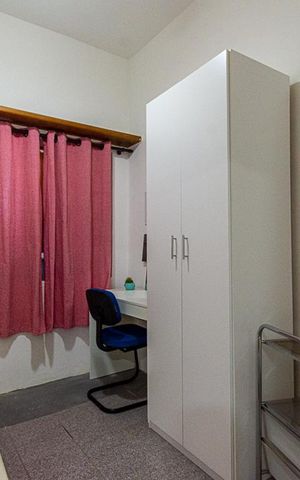 Casa à venda com 200m², 7 quartos e 1 vaga Casa à venda com 200m², 7 quartos e 1 vagaQuarto 1