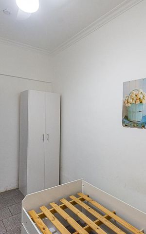 Casa à venda com 200m², 7 quartos e 1 vaga Casa à venda com 200m², 7 quartos e 1 vagaQuarto 3