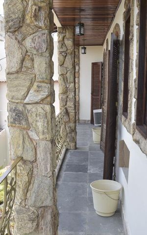 Casa de condomínio à venda com 339m², 4 quartos e 3 vagasVaranda do Quarto 2 e suíte