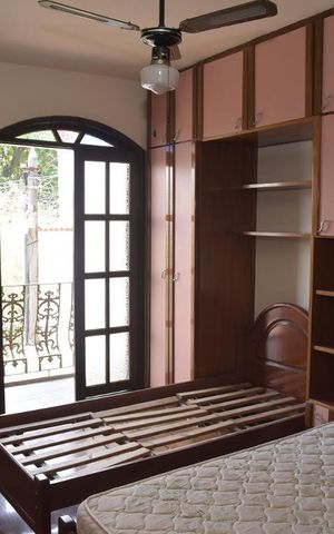 Casa de condomínio à venda com 339m², 4 quartos e 3 vagasQuarto 2