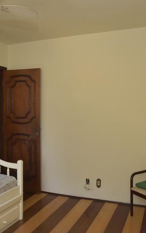 Casa de condomínio à venda com 339m², 4 quartos e 3 vagasQuarto 1