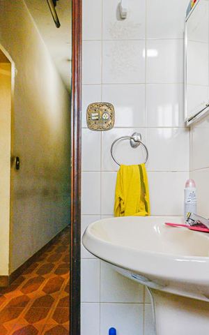 Casa à venda com 150m², 4 quartos e 2 vagas Casa à venda com 150m², 4 quartos e 2 vagasBanheiro Suite 1