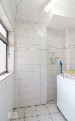 Apartamento à venda com 72m², 2 quartos e 1 vagaÁrea de serviço