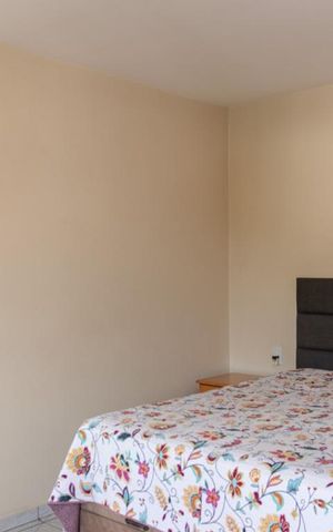 Casa à venda com 200m², 3 quartos e 2 vagas Casa à venda com 200m², 3 quartos e 2 vagasQuarto 1
