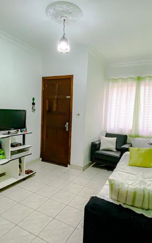 Casa à venda com 120m², 2 quartos e 2 vagasSala