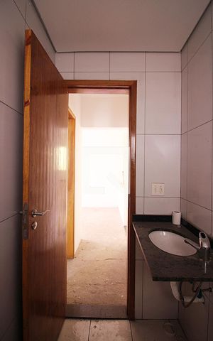 Apartamento à venda com 63m², 2 quartos e 1 vagaBanheiro Social