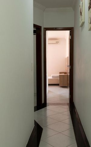 Casa à venda com 150m², 3 quartos e 4 vagas Casa à venda com 150m², 3 quartos e 4 vagasCorredor
