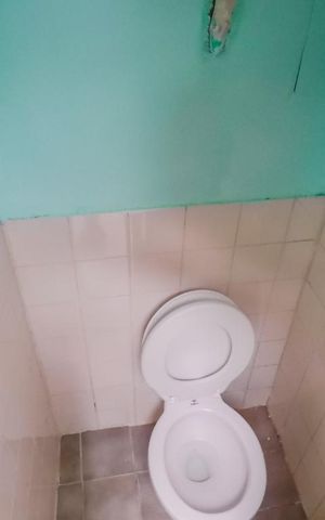 Casa à venda com 60m², 1 quarto e 1 vagaBanheiro de Serviço