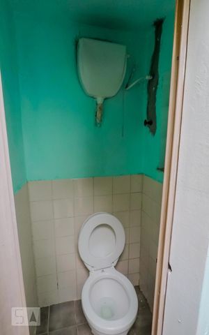 Casa à venda com 60m², 1 quarto e 1 vagaBanheiro de Serviço