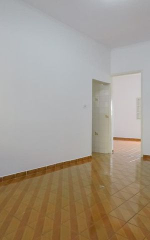 Casa à venda com 60m², 1 quarto e 1 vagaSala