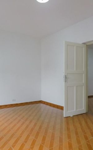 Casa à venda com 60m², 1 quarto e 1 vagaQuarto