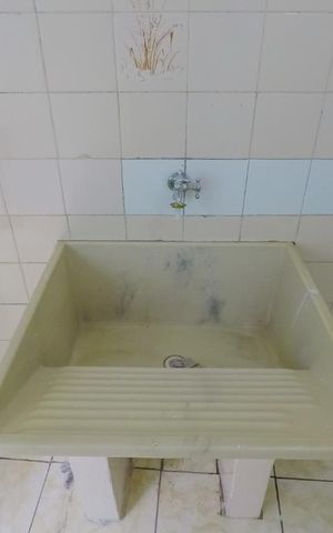 Casa à venda com 60m², 1 quarto e 1 vagaLavanderia