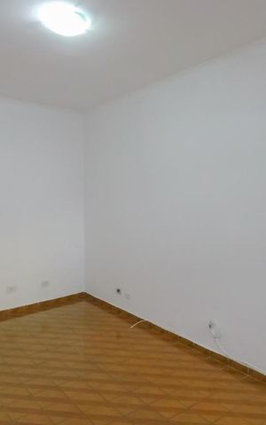 Casa à venda com 60m², 1 quarto e 1 vagaSala