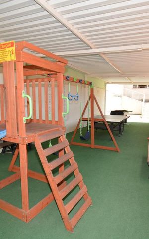 Apartamento à venda com 90m², 3 quartos e sem vagaÁrea Comum - Playground