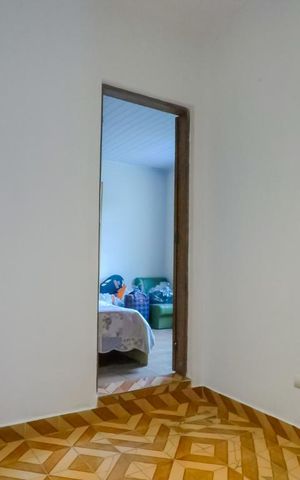Casa à venda com 108m², 3 quartos e 3 vagasCorredor