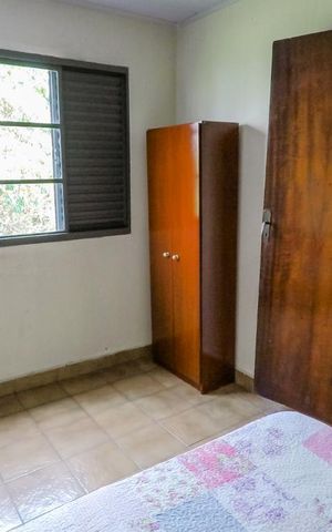 Casa à venda com 108m², 3 quartos e 3 vagasQuarto 3