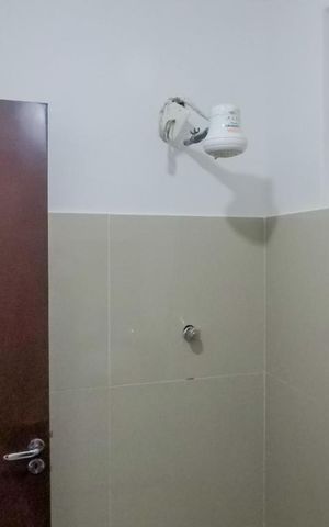 Casa à venda com 108m², 3 quartos e 3 vagasBanheiro de serviço