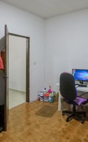 Casa à venda com 108m², 3 quartos e 3 vagasQuarto de Serviço