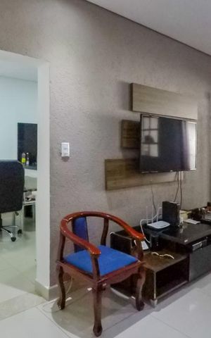 Casa à venda com 108m², 3 quartos e 3 vagasSala