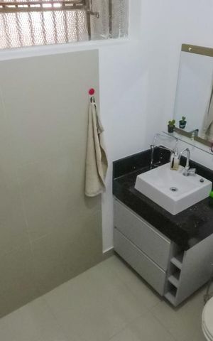 Casa à venda com 108m², 3 quartos e 3 vagasBanheiro de serviço