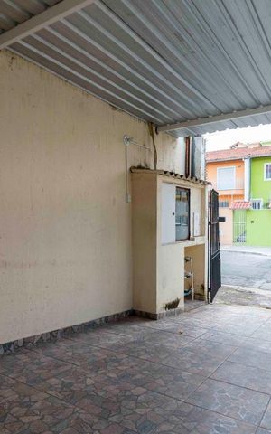 Casa para alugar com 40m², 1 quarto e sem vaga Casa para alugar com 40m², 1 quarto e sem vagaGaragem