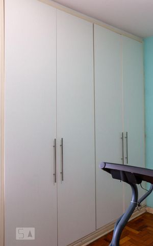 Apartamento à venda com 220m², 3 quartos e 1 vagaQuarto 2