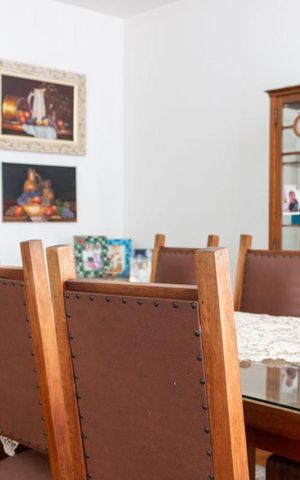 Apartamento à venda com 220m², 3 quartos e 1 vagaSala