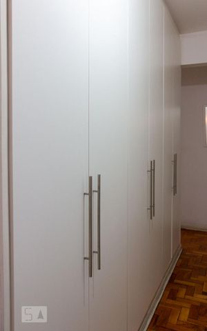Apartamento à venda com 220m², 3 quartos e 1 vagaCorredor