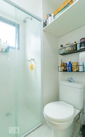 Apartamento à venda com 38m², 1 quarto e 1 vaga Apartamento à venda com 38m², 1 quarto e 1 vagaBanheiro
