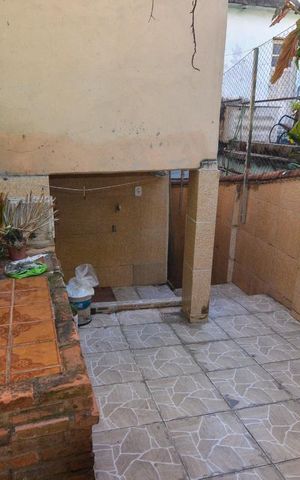 Casa à venda com 80m², 2 quartos e sem vagaÁrea de Serviço