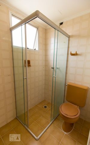 Apartamento à venda com 70m², 2 quartos e 1 vaga Apartamento à venda com 70m², 2 quartos e 1 vagaBanheiro