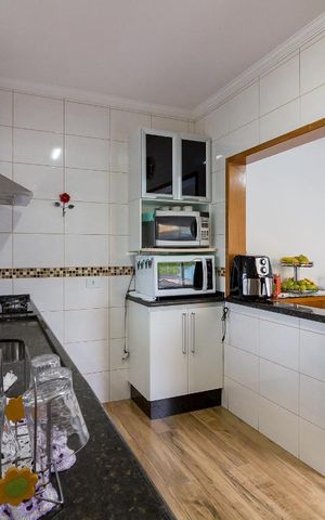 Casa para alugar com 180m², 3 quartos e 6 vagasCozinha