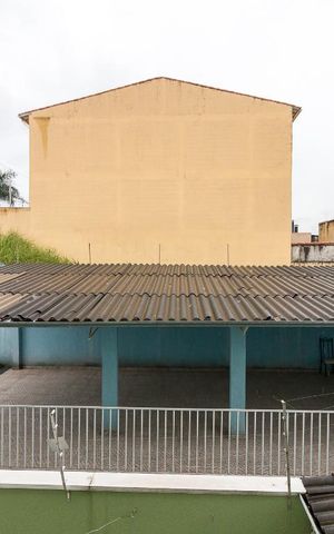 Casa para alugar com 180m², 3 quartos e 6 vagasVista copa