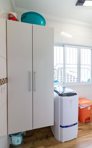 Casa para alugar com 180m², 3 quartos e 6 vagasÁrea de serviço