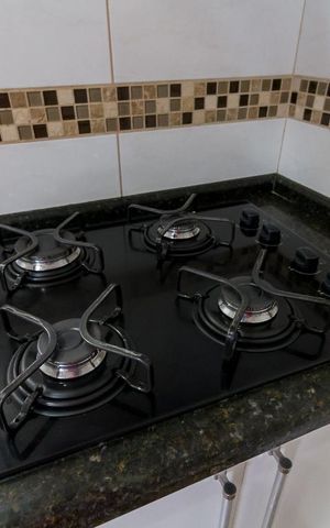 Casa para alugar com 180m², 3 quartos e 6 vagasCozinha - cooktop