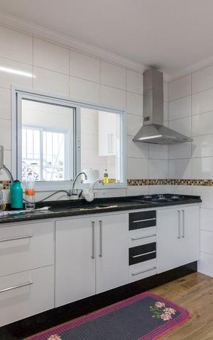Casa para alugar com 180m², 3 quartos e 6 vagasCozinha