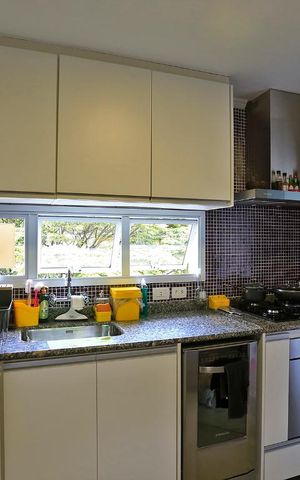 Apartamento à venda com 130m², 3 quartos e 2 vagasCozinha