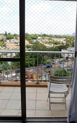 Apartamento à venda com 130m², 3 quartos e 2 vagasVaranda