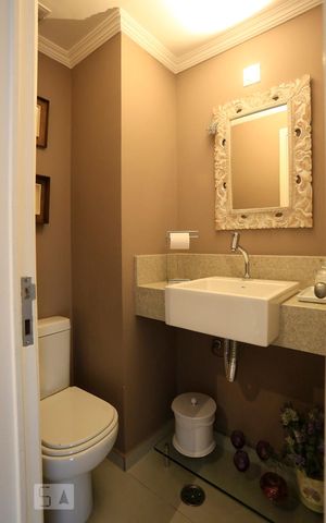 Apartamento à venda com 130m², 3 quartos e 2 vagasLavabo
