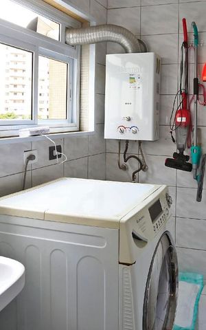 Apartamento à venda com 130m², 3 quartos e 2 vagasÁrea de Serviço