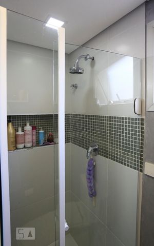 Apartamento à venda com 130m², 3 quartos e 2 vagasBanheiro da Suíte