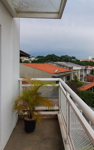 Casa à venda com 250m², 3 quartos e 3 vagasvaranda