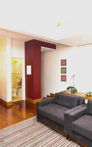 Casa à venda com 250m², 3 quartos e 3 vagasSala