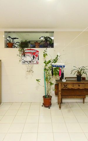 Casa à venda com 250m², 3 quartos e 3 vagasChurrasqueira